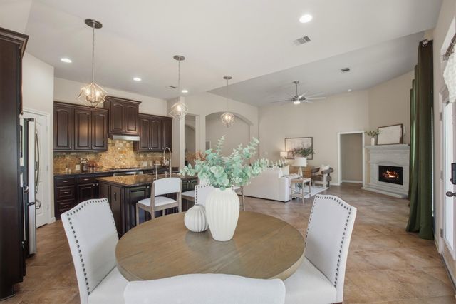 27418 N Saddle Creek Lane, Fulshear, TX 77441
