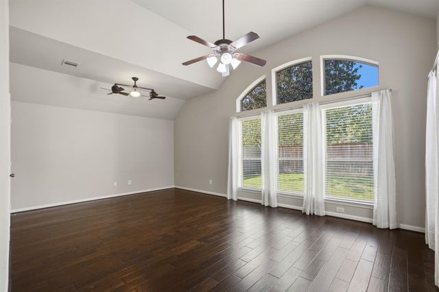 27418 N Saddle Creek Lane, Fulshear, TX 77441