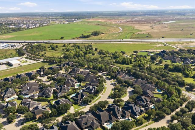 27418 N Saddle Creek Lane, Fulshear, TX 77441