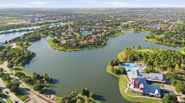 27418 N Saddle Creek Lane, Fulshear, TX 77441