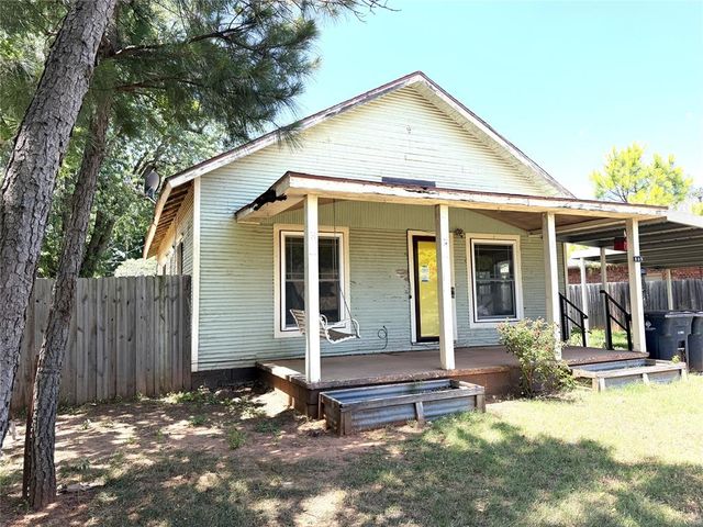 809 N Harrison Avenue, Blanchard, OK 73010