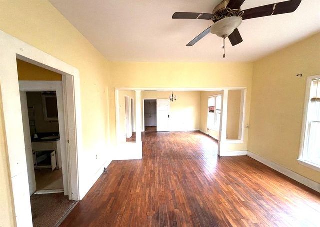 809 N Harrison Avenue, Blanchard, OK 73010