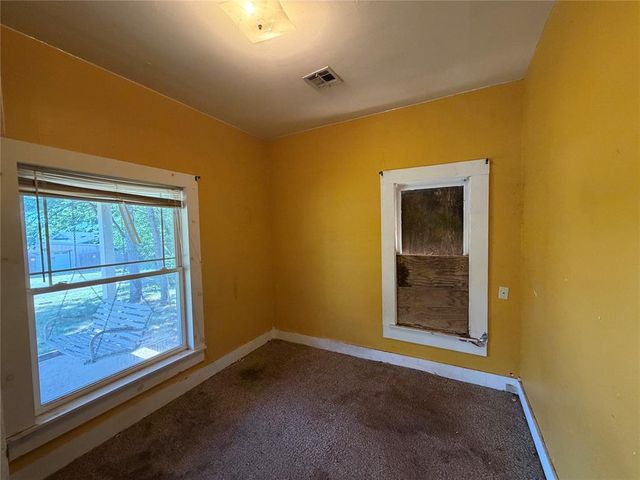 809 N Harrison Avenue, Blanchard, OK 73010
