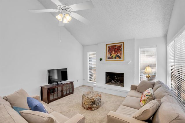 13740 Hollowgreen Drive 605, Houston, TX 77082