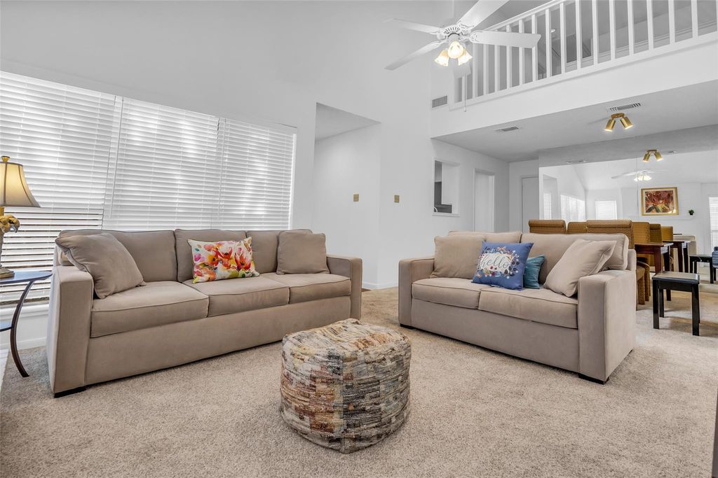 13740 Hollowgreen Drive 605, Houston, TX 77082