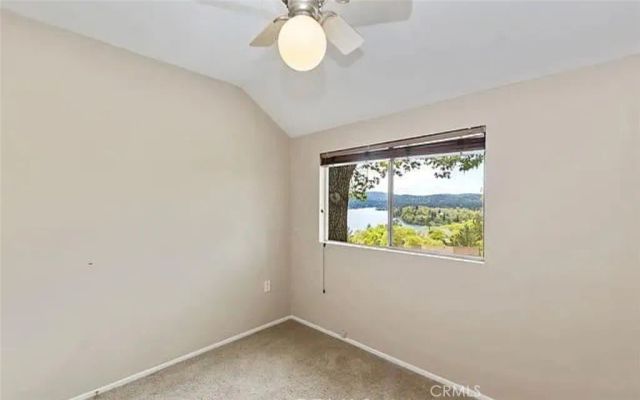 945 N Hospital Road 1, Lake Arrowhead, CA 92352