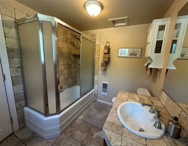 945 N Hospital Road 1, Lake Arrowhead, CA 92352