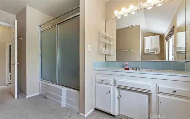 945 N Hospital Road 1, Lake Arrowhead, CA 92352