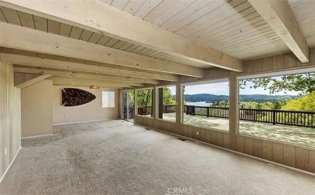 945 N Hospital Road 1, Lake Arrowhead, CA 92352