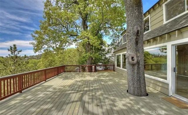 945 N Hospital Road 1, Lake Arrowhead, CA 92352