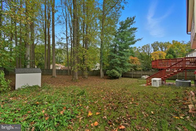 1609 WINDING WAYE LN, Silver Spring, MD 20902