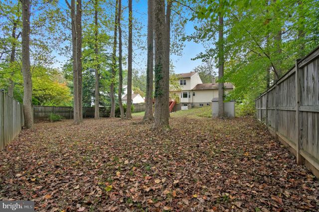 1609 WINDING WAYE LN, Silver Spring, MD 20902