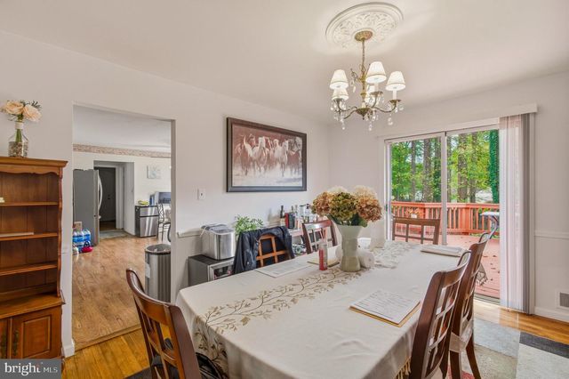 1609 WINDING WAYE LN, Silver Spring, MD 20902