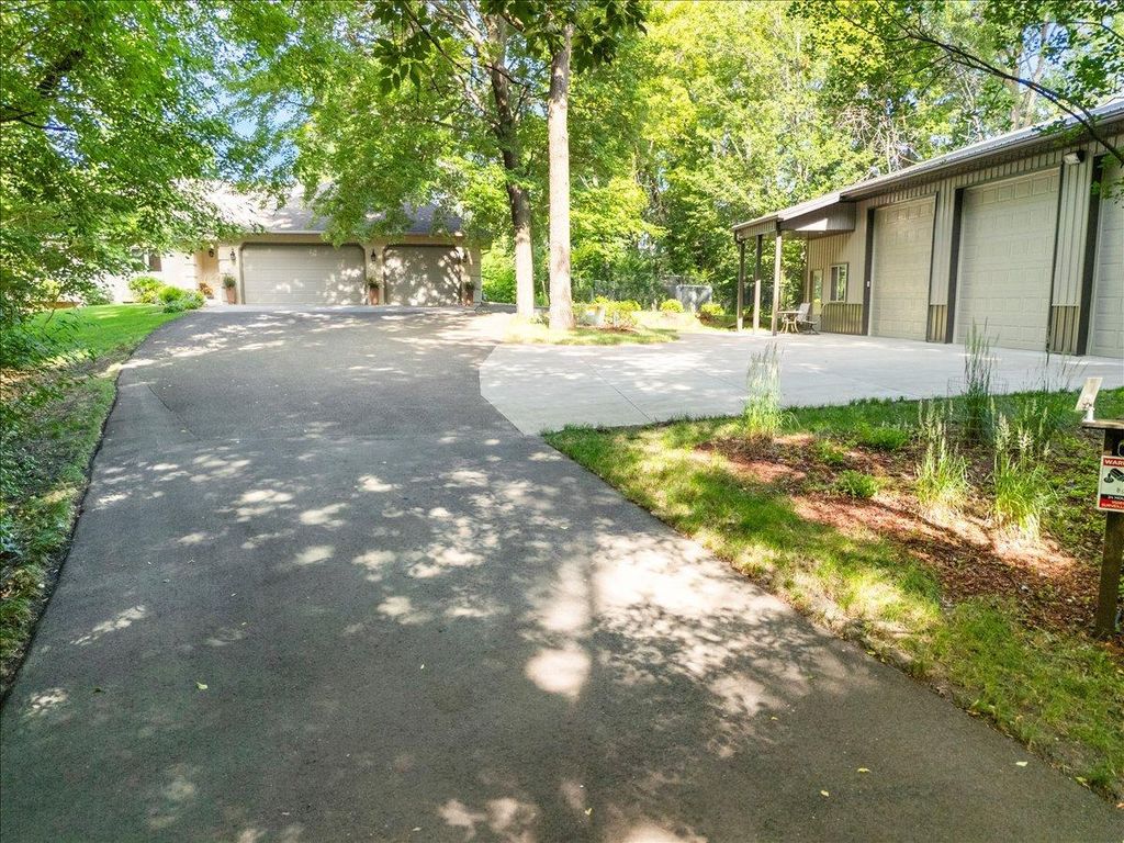 21824 Quincy Street NE, Cedar, MN 55011 — exterior
