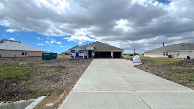 805 Fisher's Island Cir, Corpus Christi, TX 78415