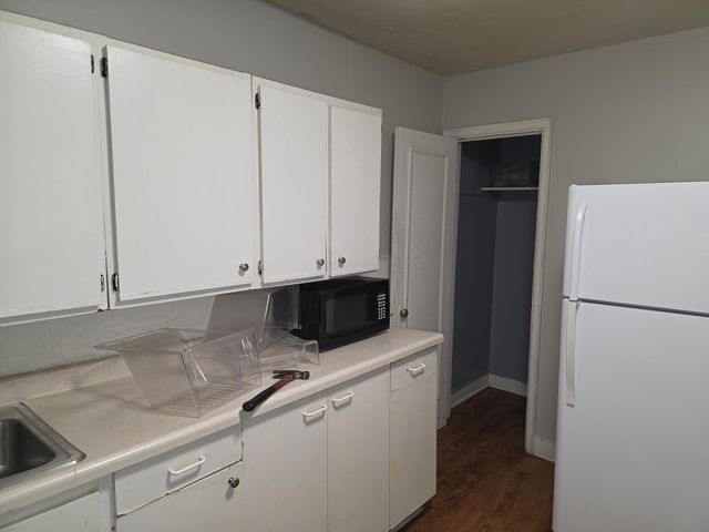 935 Case Avenue, Saint Paul, MN 55106