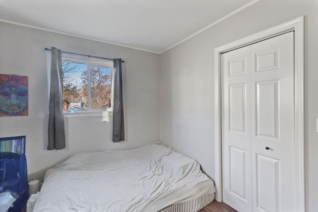 621 Sardine Creek Road, Gold Hill, OR 97525