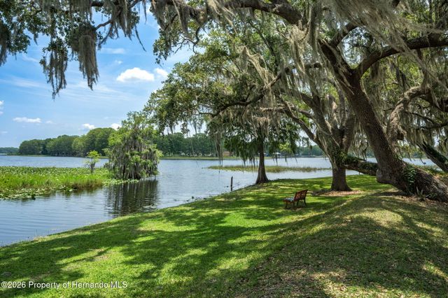 475 Landing Boulevard, Inverness, FL 34450