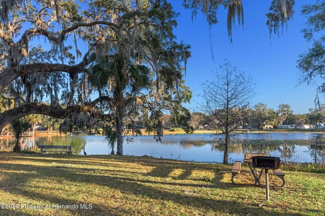 475 Landing Boulevard, Inverness, FL 34450