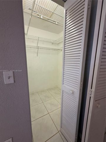 10168 NW 126th Ter, Hialeah Gardens, FL 33018