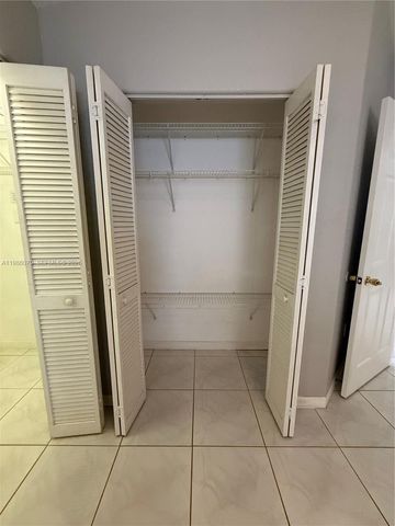 10168 NW 126th Ter, Hialeah Gardens, FL 33018