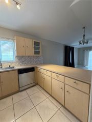 10168 NW 126th Ter, Hialeah Gardens, FL 33018