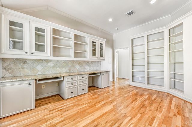 4142 Pine Blossom Trail, Houston, TX 77059