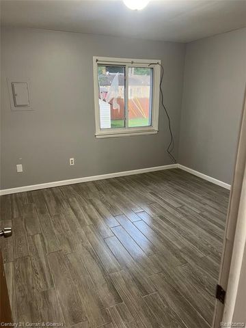 1774 N Carlson Street, Westland, MI 48185