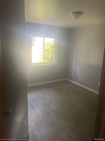 1774 N Carlson Street, Westland, MI 48185