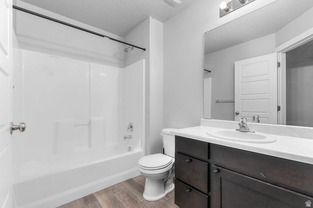 3209 W PRAIRIE GRASS DR, Lehi, UT 84043