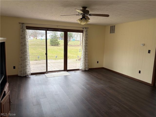 2265 Country Club Drive, Wickliffe, OH 44092