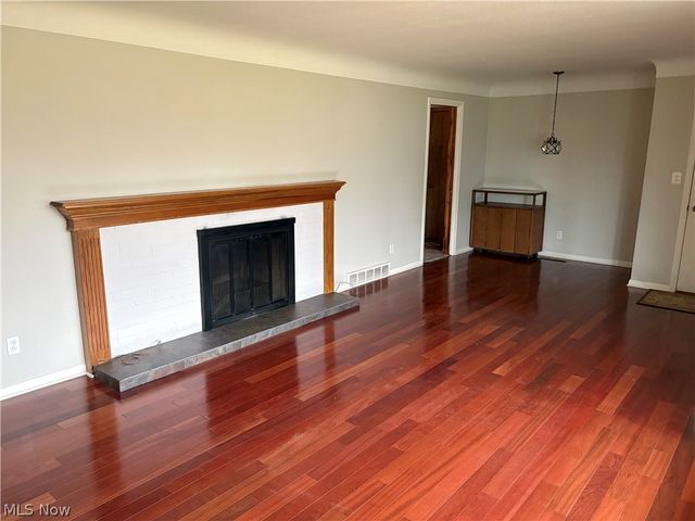 2265 Country Club Drive, Wickliffe, OH 44092