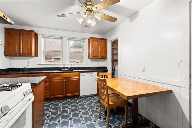 28-30 S Central 28, Quincy, MA 02170