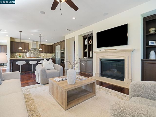 2854 Lowell Ct, San Jose, CA 95121