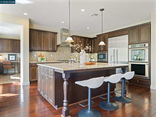 2854 Lowell Ct, San Jose, CA 95121