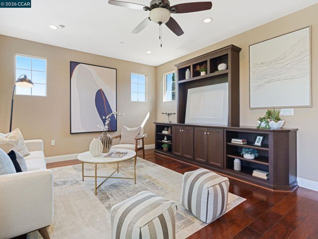 2854 Lowell Ct, San Jose, CA 95121