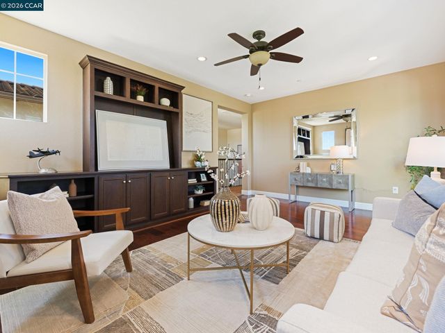 2854 Lowell Ct, San Jose, CA 95121