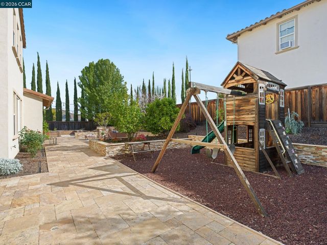 2854 Lowell Ct, San Jose, CA 95121