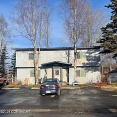 639 W 75th Avenue, Anchorage, AK 99518