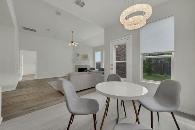 3801 Goose Creek Parkway, Garland, TX 75040