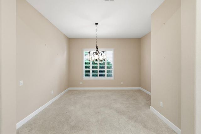 1281 Longhorn Ln, Lincoln, CA 95648