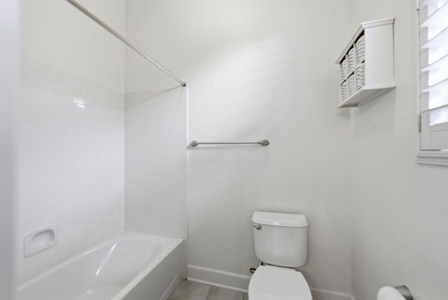 1281 Longhorn Ln, Lincoln, CA 95648