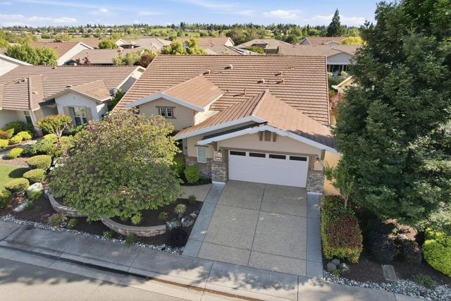 1281 Longhorn Ln, Lincoln, CA 95648