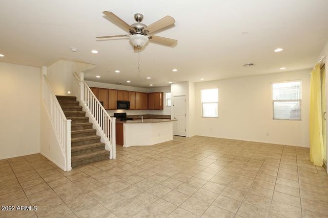 4717 E BETTY ELYSE Lane, Phoenix, AZ 85032