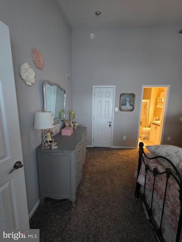 240 COBBLESTONE CT, Collegeville, PA 19426