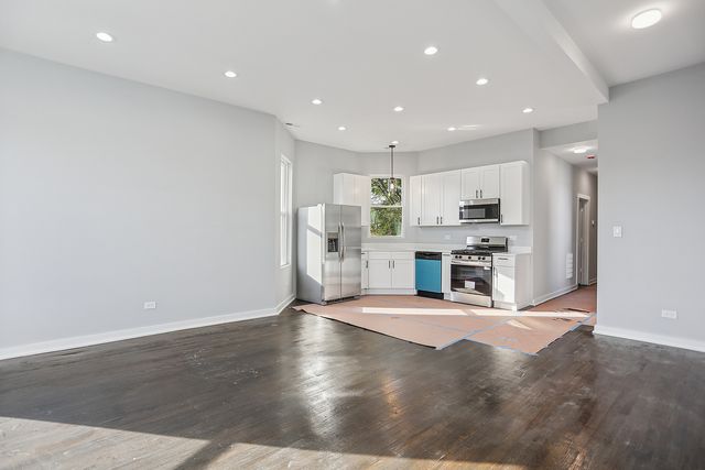 1220 S Avers Avenue, Chicago, IL 60623