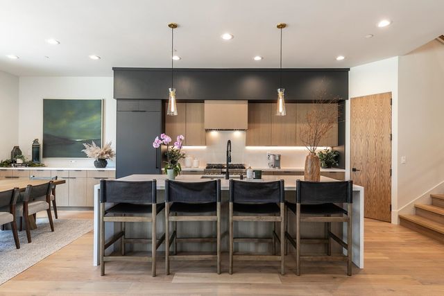 10117 Jakes Way, Truckee, CA 96161