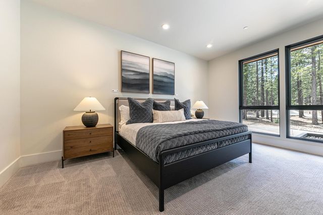 10117 Jakes Way, Truckee, CA 96161