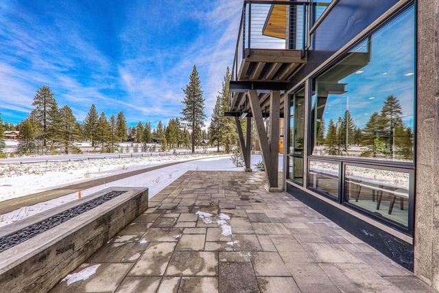 10117 Jakes Way, Truckee, CA 96161