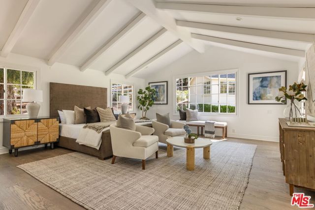 5840 Round Meadow Road, Hidden Hills, CA 91302